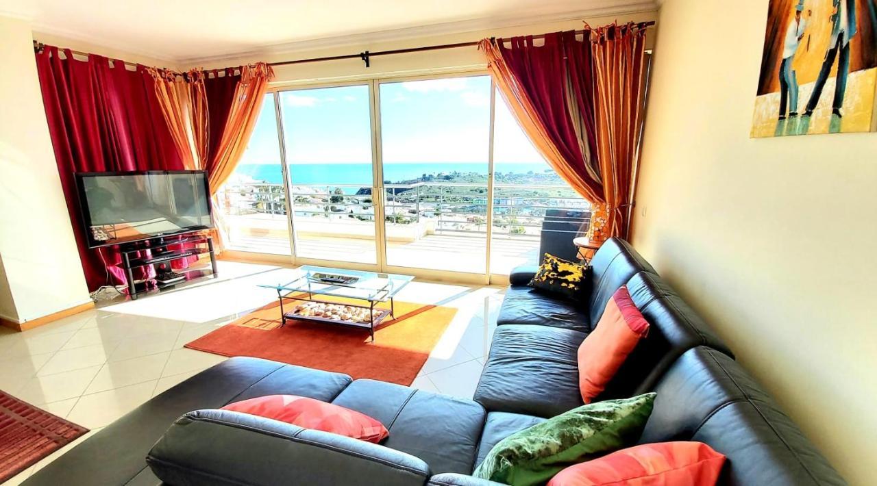 Penthouse With Sea Views Daire Albufeira Dış mekan fotoğraf