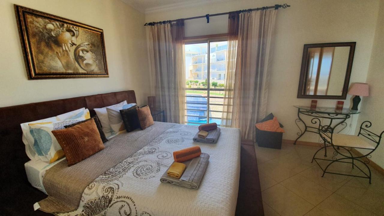 Penthouse With Sea Views Daire Albufeira Dış mekan fotoğraf